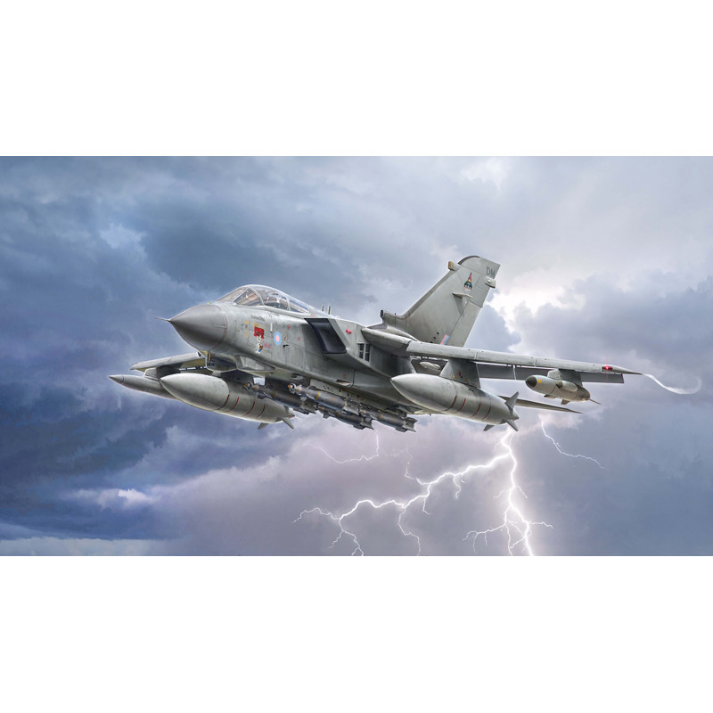MODELO 1:32 TORNADO GR.4