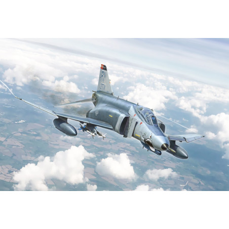 MODELO 1:72 F-4 E/F PHANTOM